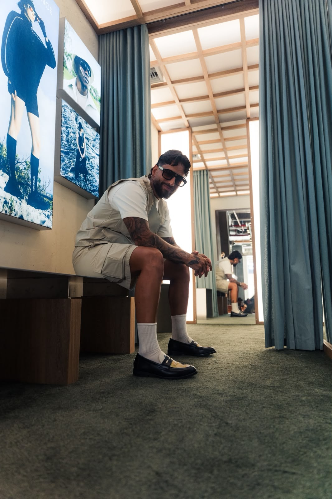 Maluma inaugura su tienda de ropa Remanence, en Medellín